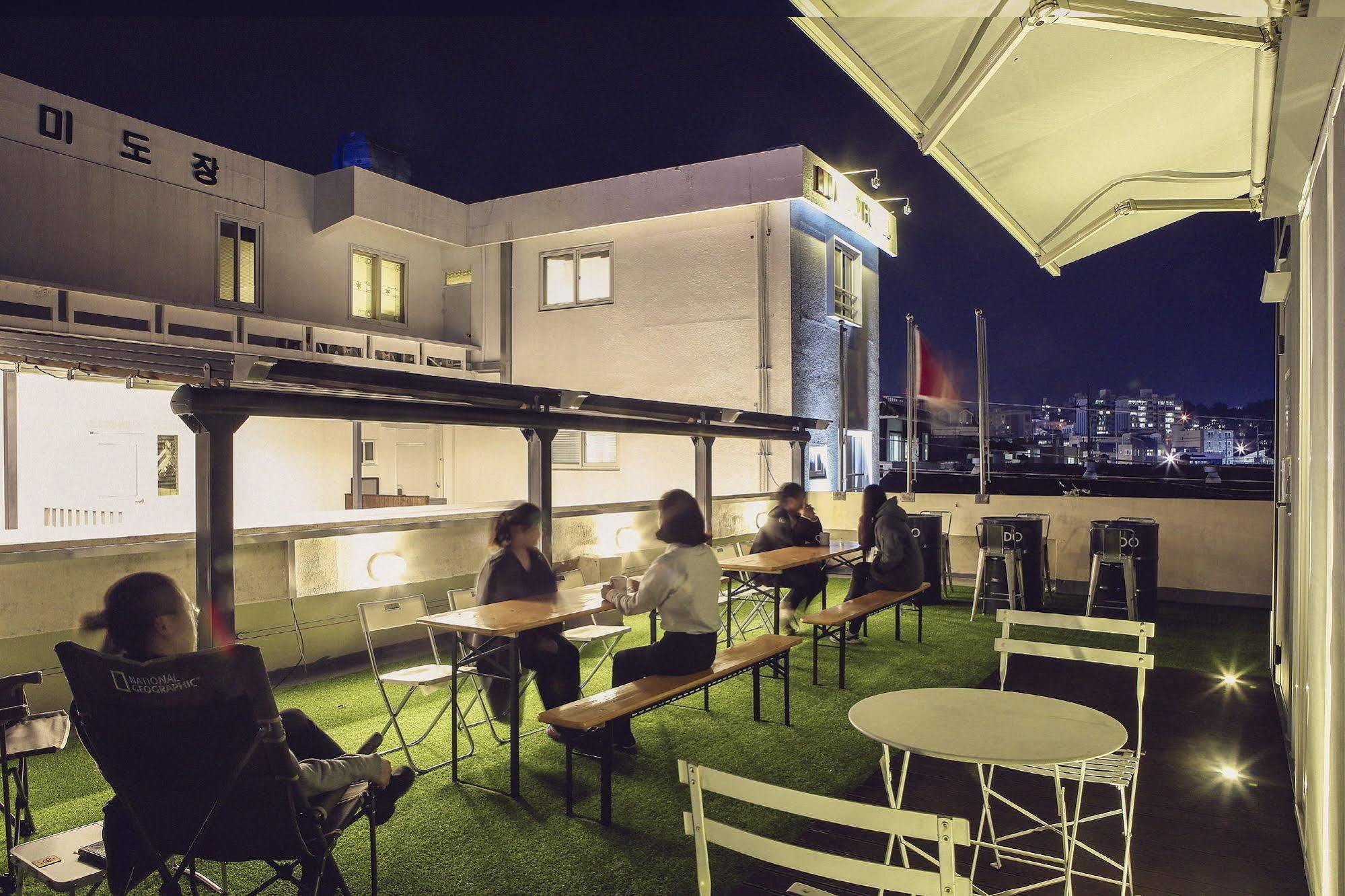 Mido Hostel Seogwipo Ngoại thất bức ảnh